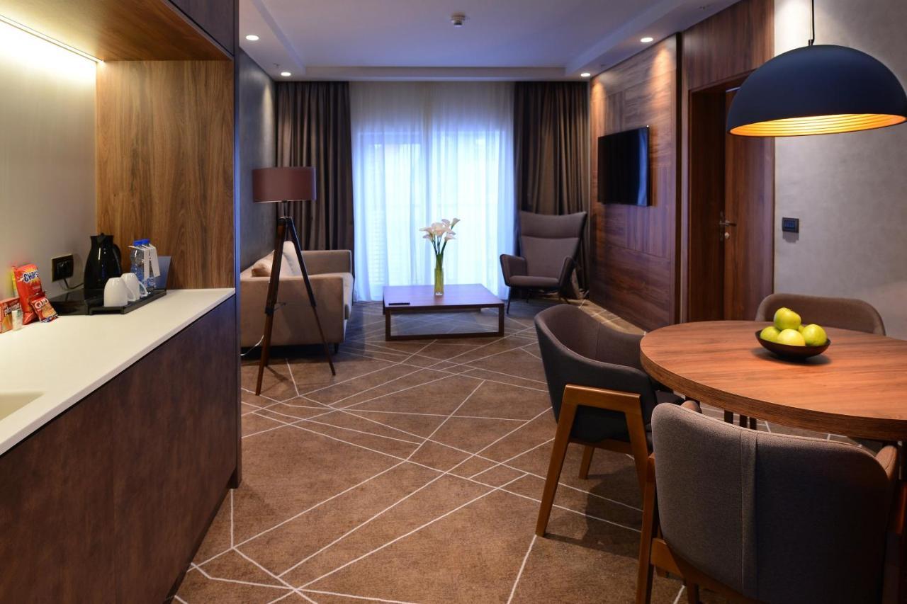 Sheraton Novi Sad Exterior photo